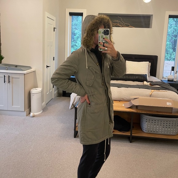 Abercrombie women’s winter jacket size s - Picture 5 of 6